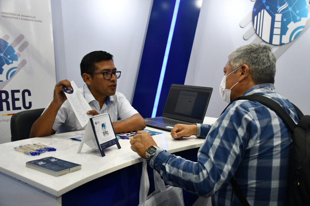 SEPREC RECUERDA QUE LA EMPRESAS CON ACTIVIDAD BANCARIA, SEGUROS COMERCIALES Y SERVICIOS DEBEN RENOVAR SU MATRÍCULA DE COMERCIO
