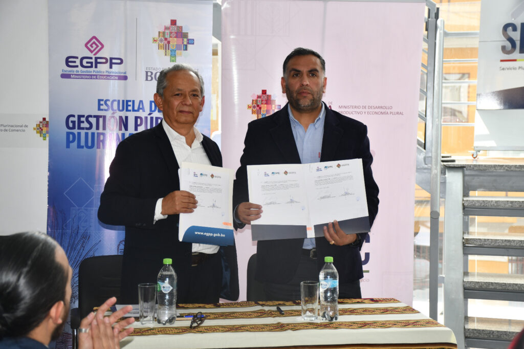 <strong>SEPREC Y EGPP FIRMAN CONVENIO EN BENEFICIO DE LOS SERVIDORES PÚBLICOS, PROFESIONALES INTERESADOS Y PÚBLICO EN GENERAL</strong>