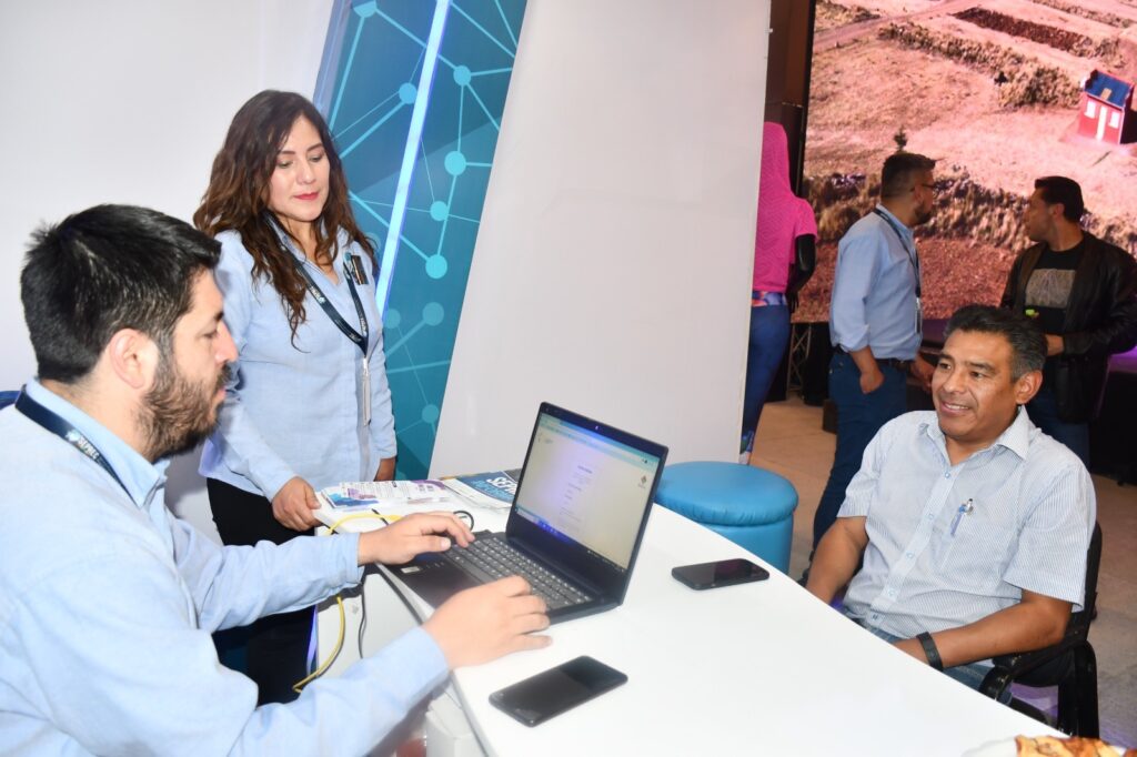 SEPREC BRINDA SERVICIOS E INFORMACIÓN EN LA FIPAZ 2023 FOMENTANDO EL DESARROLLO EMPRESARIAL