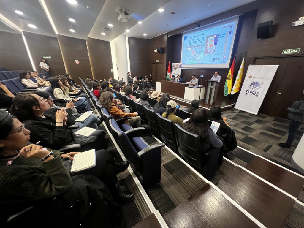 SEPREC FORTALECE EL EMPRENDIMIENTO FEMENINO EN INCUBAUNION MUJER