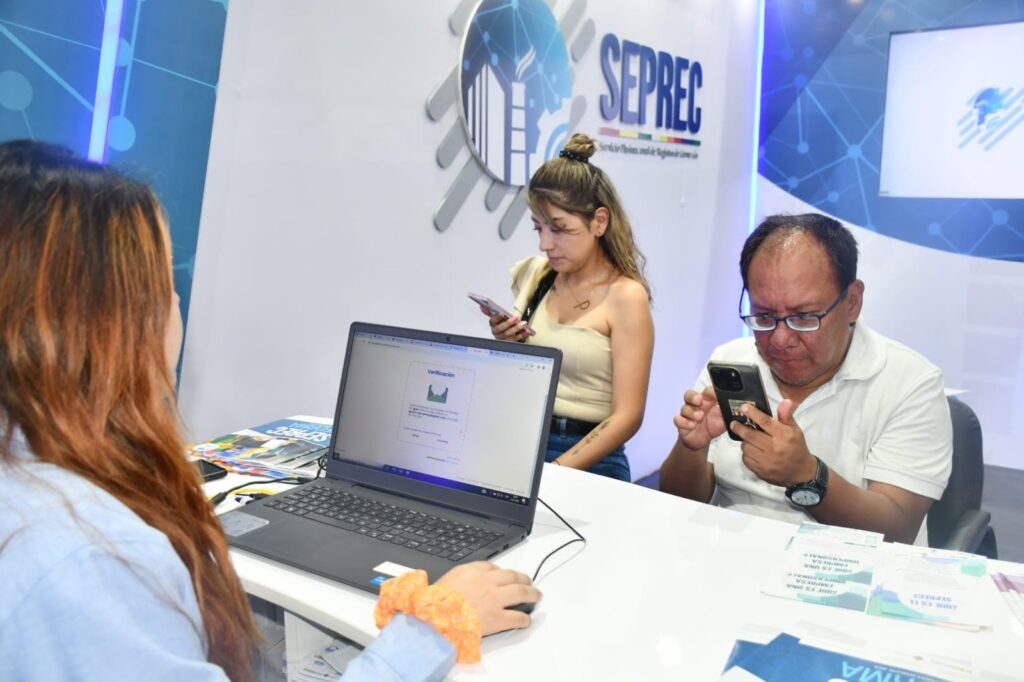 SEPREC MANTIENE COSTOS ACCESIBLES Y ESTABLES DESDE EL INICIO DE SUS OPERACIONES, PROMOVIENDO LA FORMALIZACIÓN EMPRESARIAL EN BOLIVIA