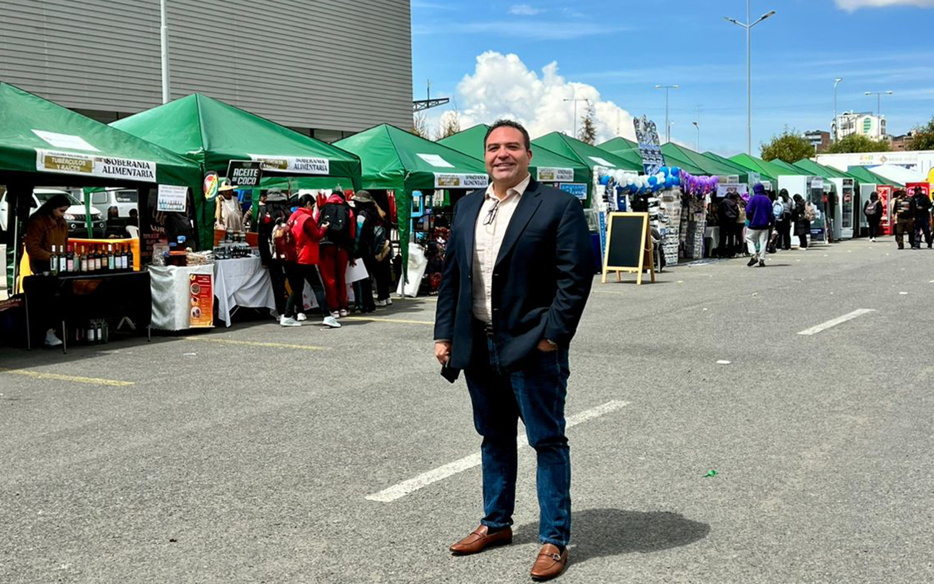 SEPREC presente en la inauguración de la feria “Bolivia Produce”, fomentando el emprendimiento y el desarrollo productivo del país